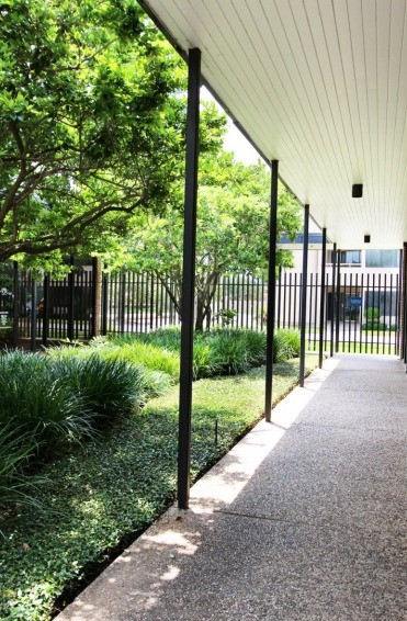 131 Brooks St, Sugar Land, TX à louer - Photo de l’immeuble – Image 2 sur 9