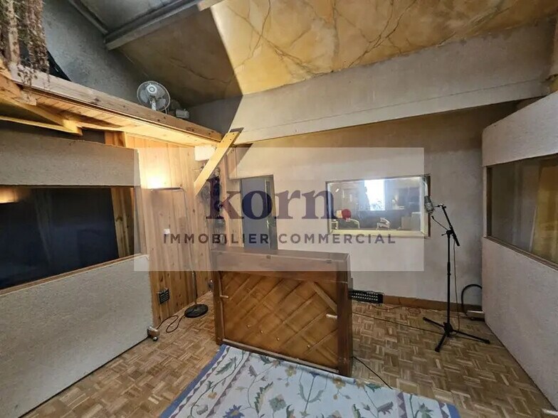 Bureau dans Paris à louer - Photo de l’immeuble – Image 1 sur 5