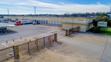 3000 E Houston St, San Antonio, TX à louer Photo intérieure– Image 1 sur 11