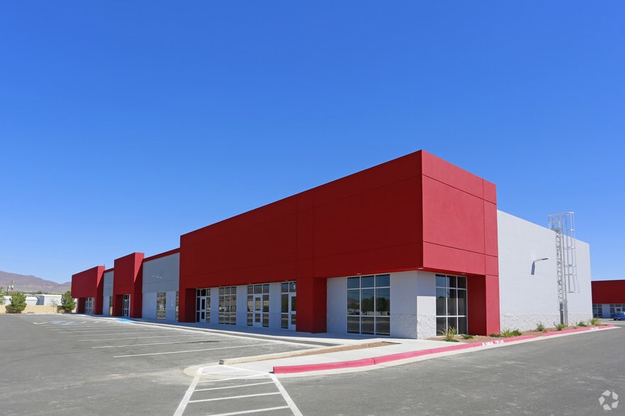 5951 Luckett Ct, El Paso, TX à louer - Photo principale – Image 1 sur 9