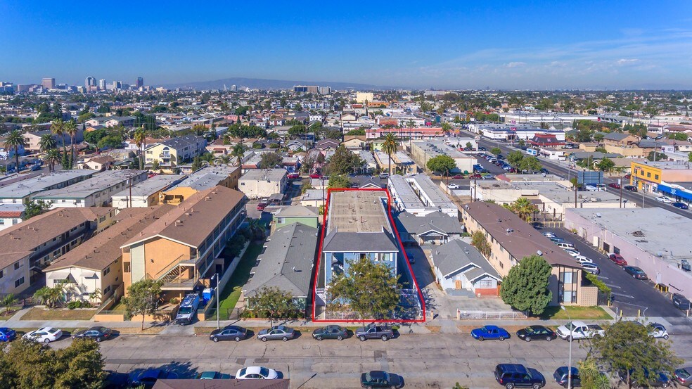 1135 Raymond Ave, Long Beach, CA à vendre - Photo de l’immeuble – Image 2 sur 14