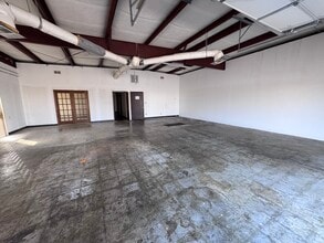 10828 E Newton St, Tulsa, OK à louer Photo intérieure– Image 2 sur 24