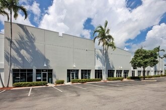 5553 Anglers Ave, Fort Lauderdale, FL à louer Photo intérieure– Image 2 sur 8