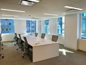 3 Columbus Cir, New York, NY à louer Photo intérieure– Image 2 sur 2