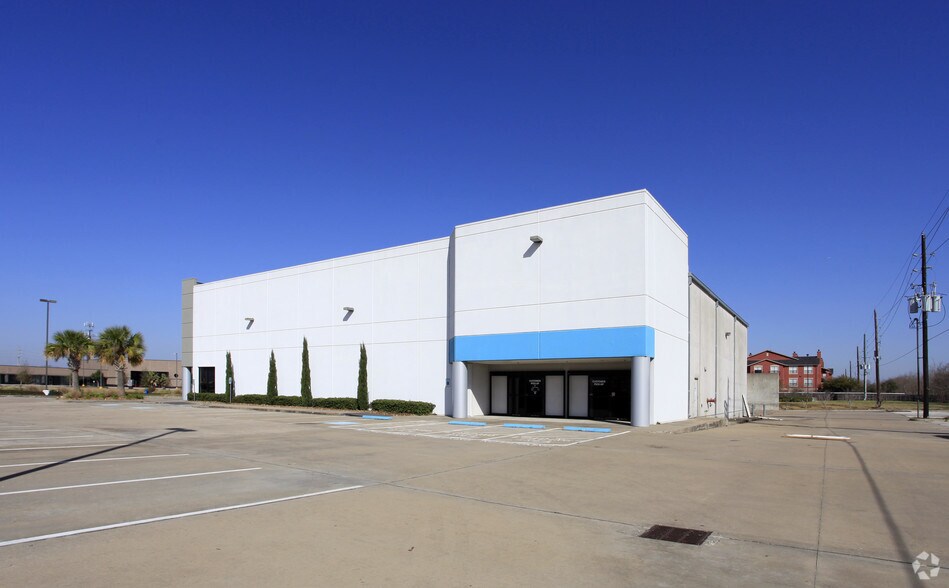 2411 S Eldridge Pky, Houston, TX à vendre - Photo de l’immeuble – Image 3 sur 35