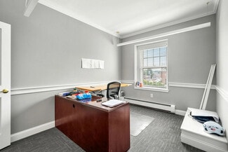 Plus de détails pour 348 N Main St, Andover, MA - Logement à vendre