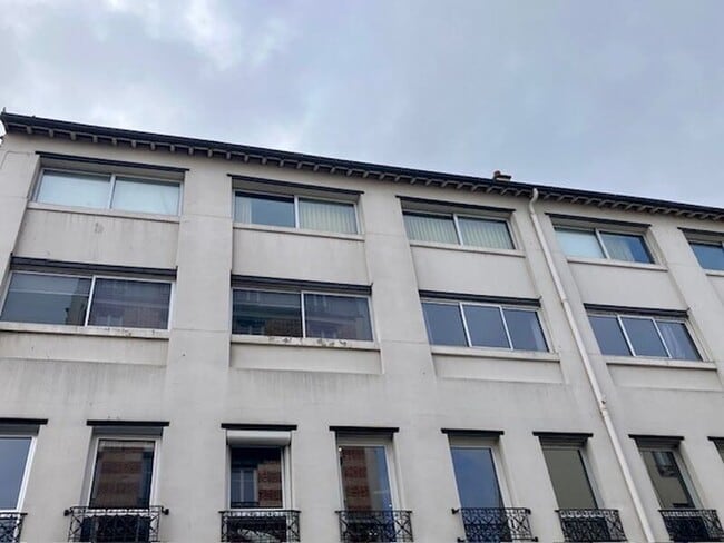 Plus de détails pour 25 Rue Du Moulin Joly, Paris - Bureau à vendre
