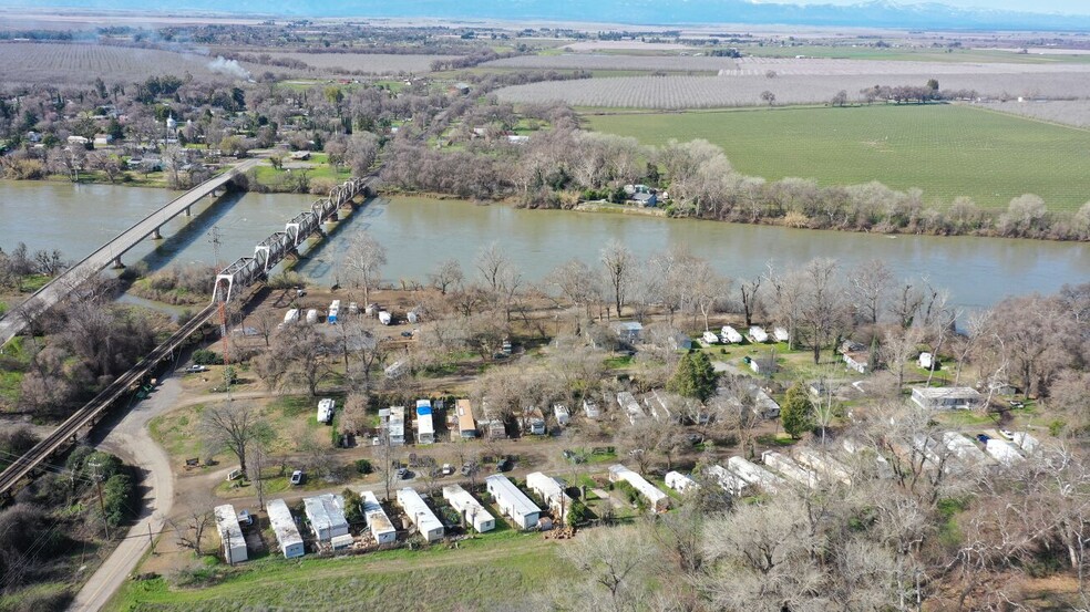 24630-24660 Tehama Vina Rd, Los Molinos, CA à vendre - Photo de l’immeuble – Image 2 sur 41