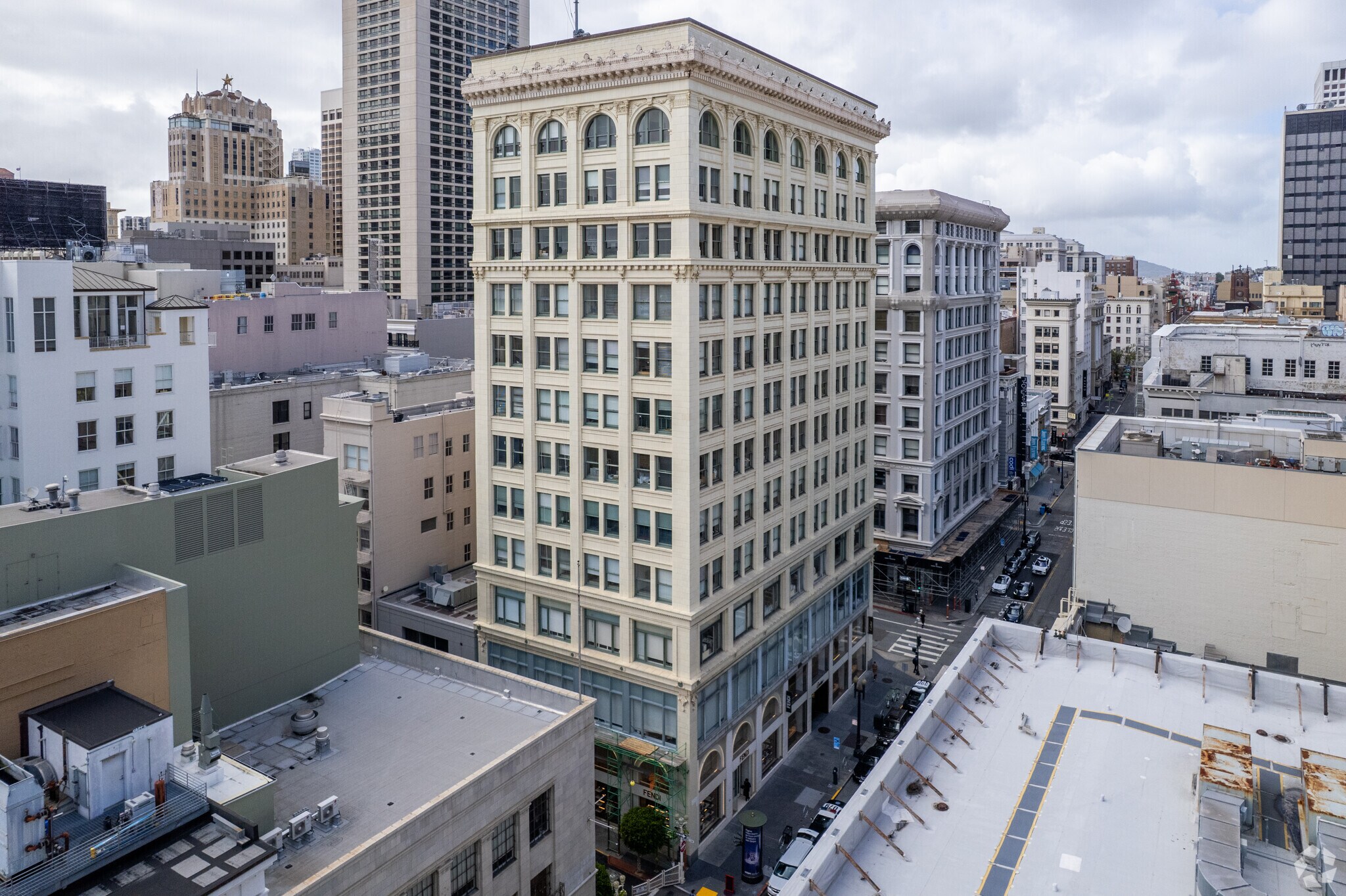 201-209 Post St, San Francisco, CA à louer Photo principale– Image 1 sur 6
