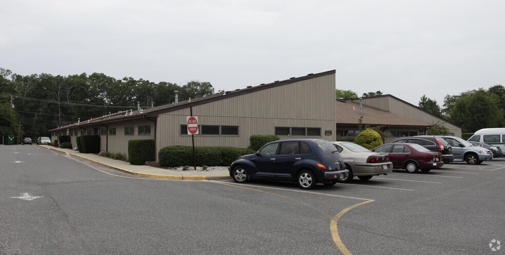 525 Highway 70, Lakewood, NJ à louer - Photo de l’immeuble – Image 3 sur 4