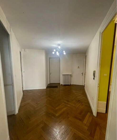 Bureau dans Lyon à vendre - Photo de l’immeuble – Image 3 sur 6
