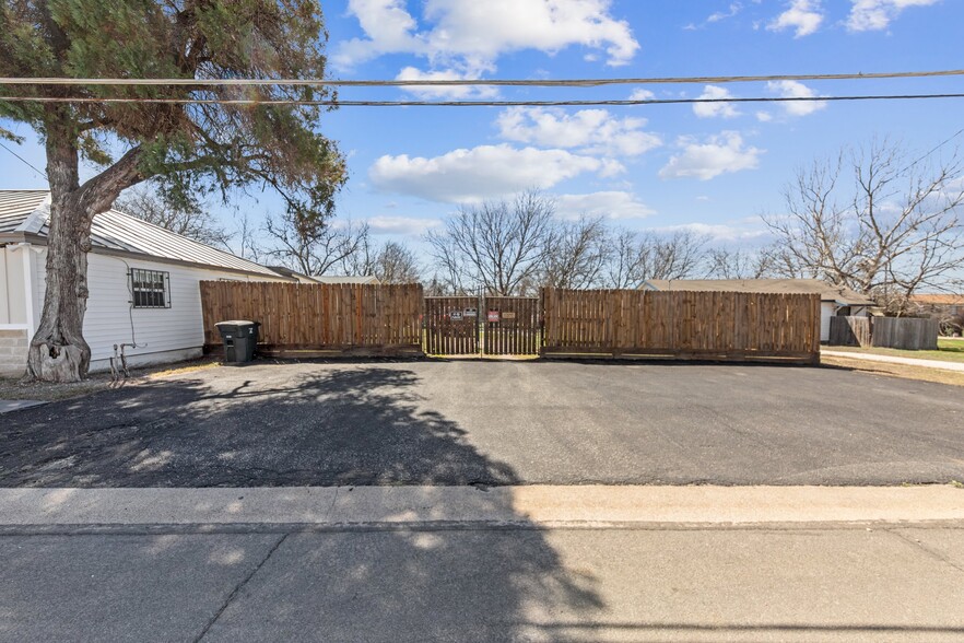 210 W Dunn Ave, Killeen, TX à vendre - Photo de l’immeuble – Image 2 sur 37