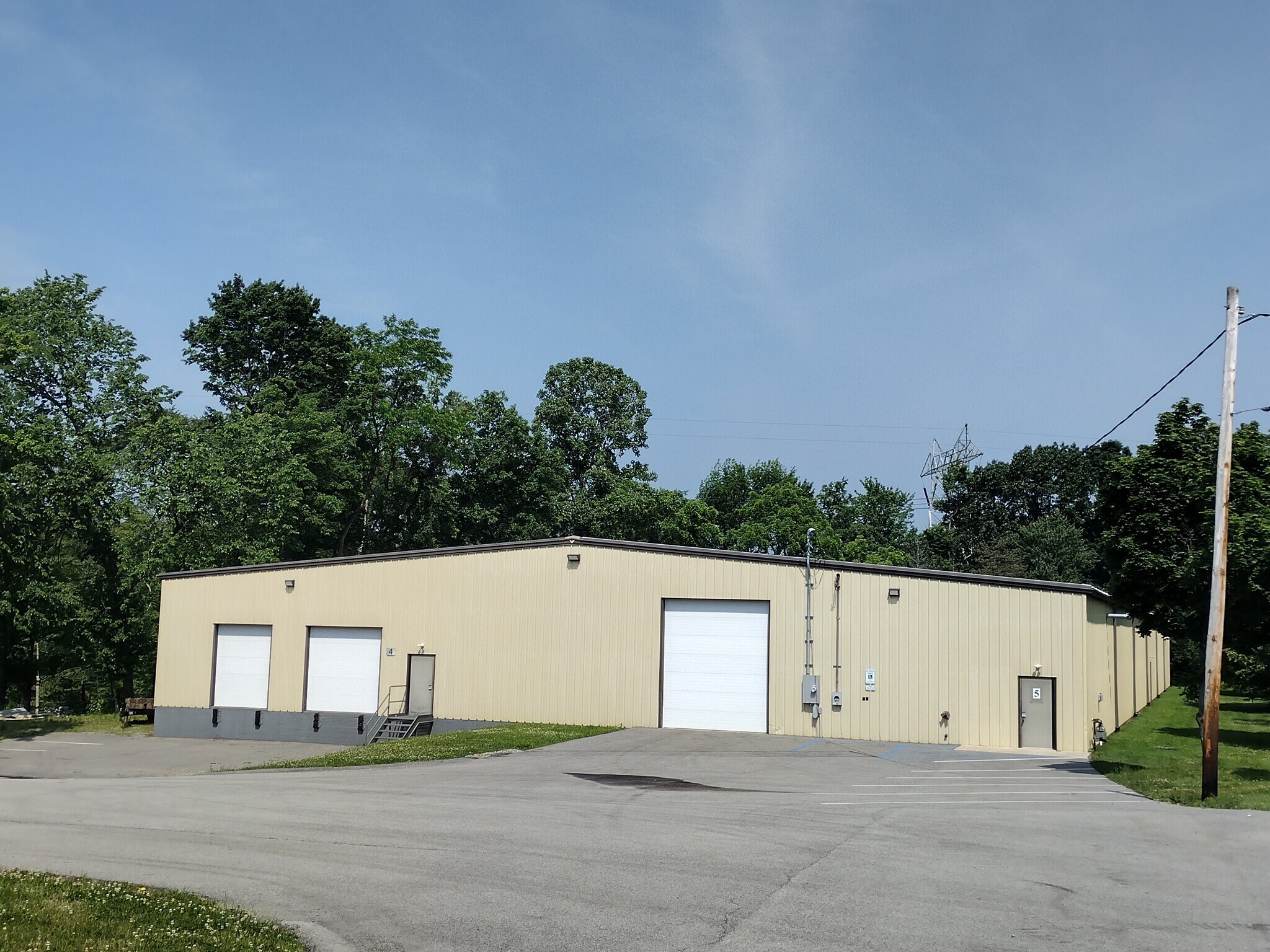 2240 Boyd Rd, Export, PA à louer Photo de l’immeuble– Image 1 sur 13