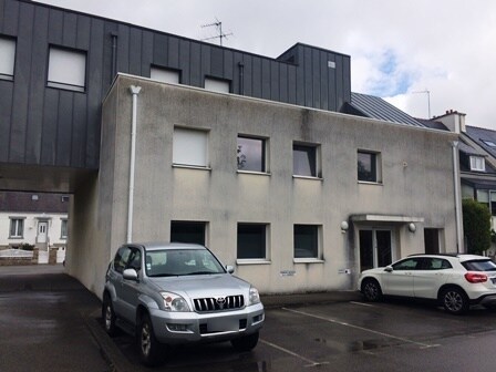 Bureau dans Vannes à louer - Photo de l’immeuble – Image 2 sur 3