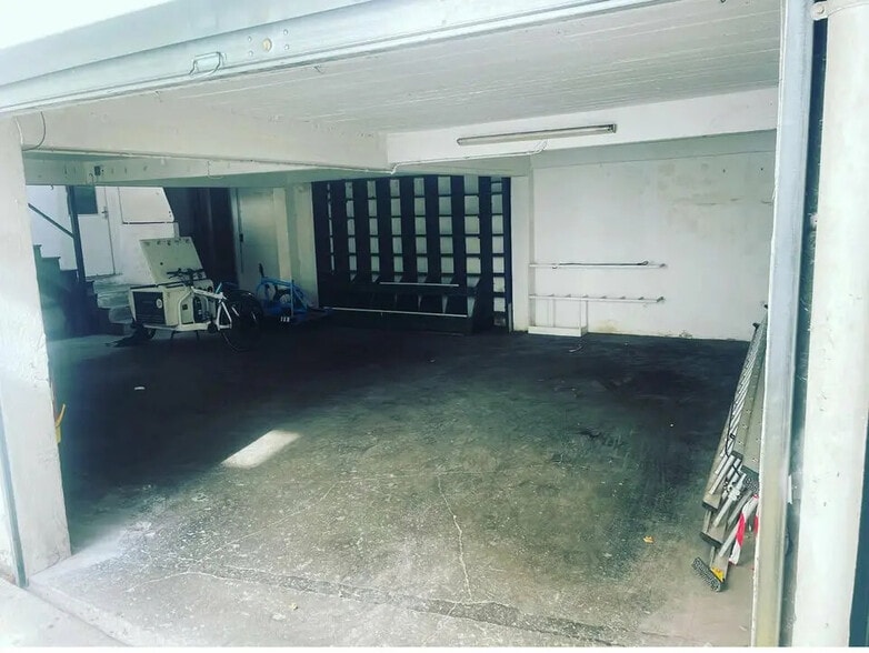 Local commercial dans Nice à vendre - Photo de l’immeuble – Image 3 sur 5