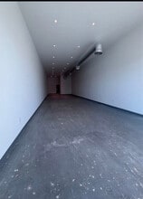 1949 NE 163rd St, North Miami Beach, FL à louer Photo intérieure– Image 1 sur 3