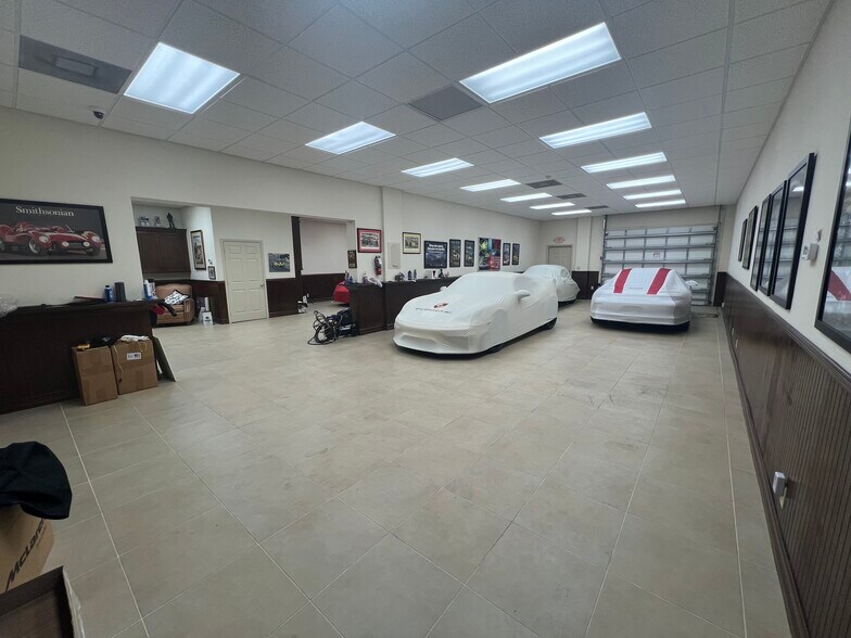 212 N U.S. Hwy 1, Tequesta, FL à vendre - Photo de l’immeuble – Image 3 sur 20