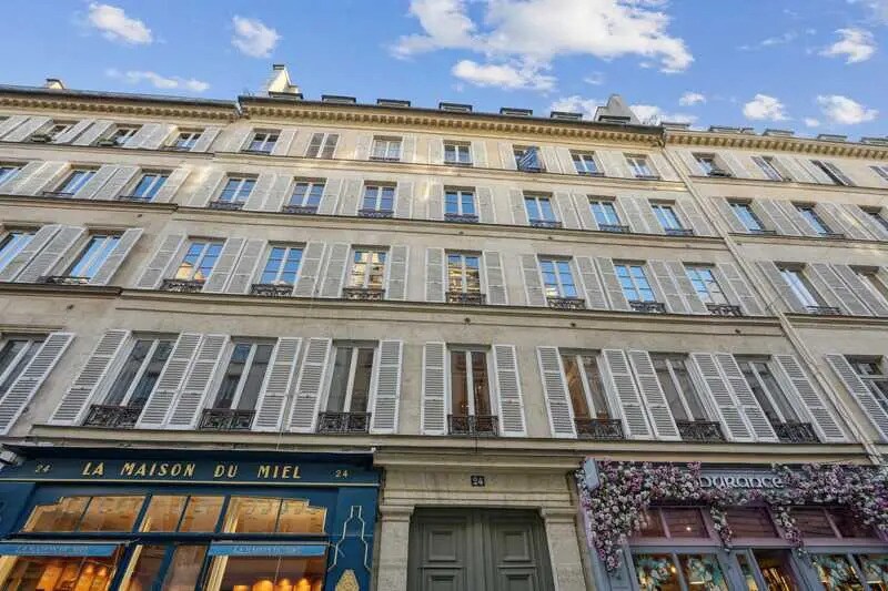 Bureau dans Paris à vendre - Photo de l’immeuble – Image 2 sur 11