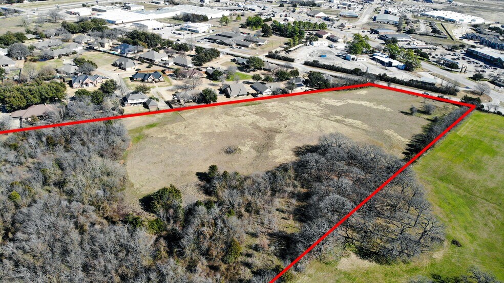 S Houston St, Kaufman, TX à vendre - Photo de l’immeuble – Image 2 sur 19