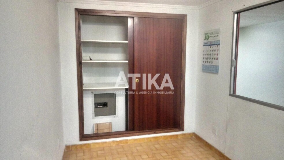 Local commercial dans Ontinyent, Valencia à vendre - Photo intérieure – Image 2 sur 4