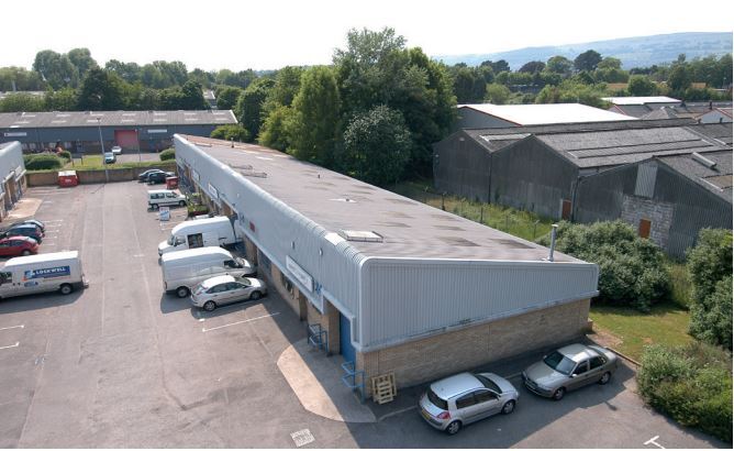 Hafod Court Rd, Cwmbran à louer - Photo principale – Image 1 sur 1