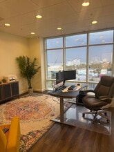 320 1st St N, Jacksonville Beach, FL à louer Photo intérieure– Image 1 sur 11