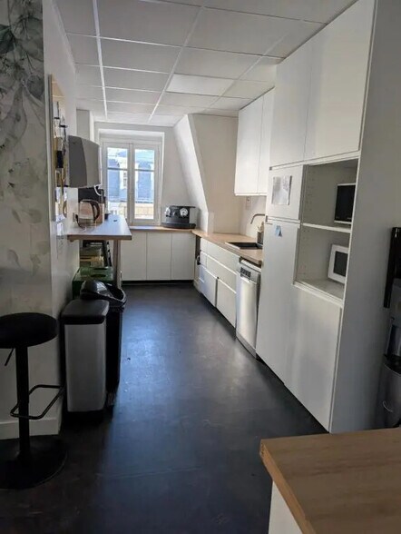 Bureau dans Paris à louer - Photo de l’immeuble – Image 3 sur 16