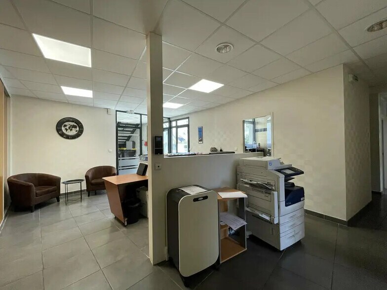Bureau dans Le Havre à louer - Photo de l’immeuble – Image 3 sur 7