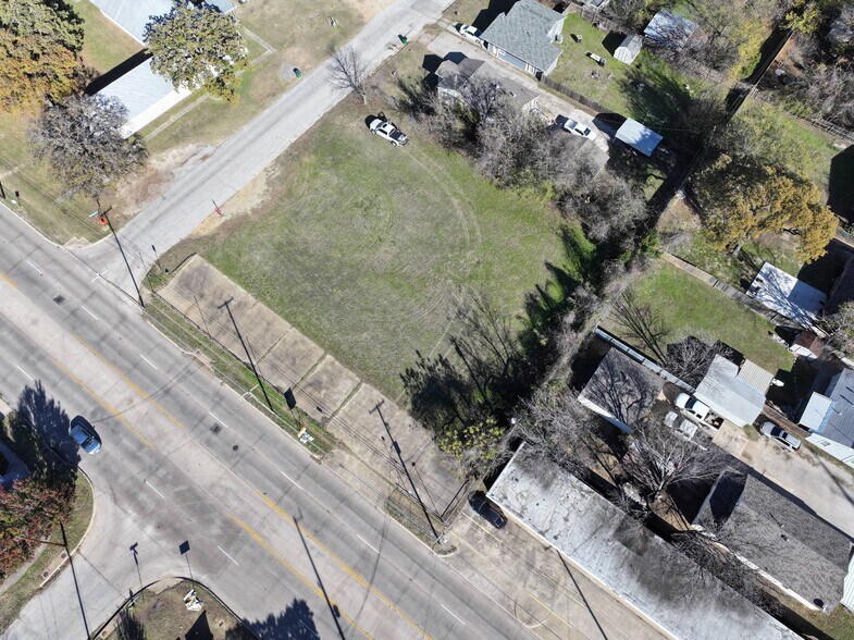 3900 Mercury St, Haltom City, TX à vendre - Photo de l’immeuble – Image 2 sur 16