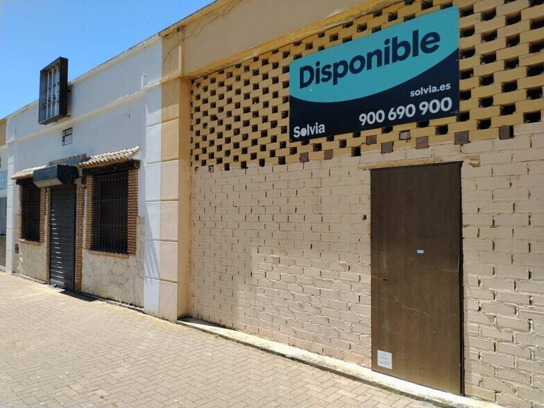 Local commercial dans Algeciras, Cádiz à vendre - Photo de l’immeuble – Image 3 sur 9