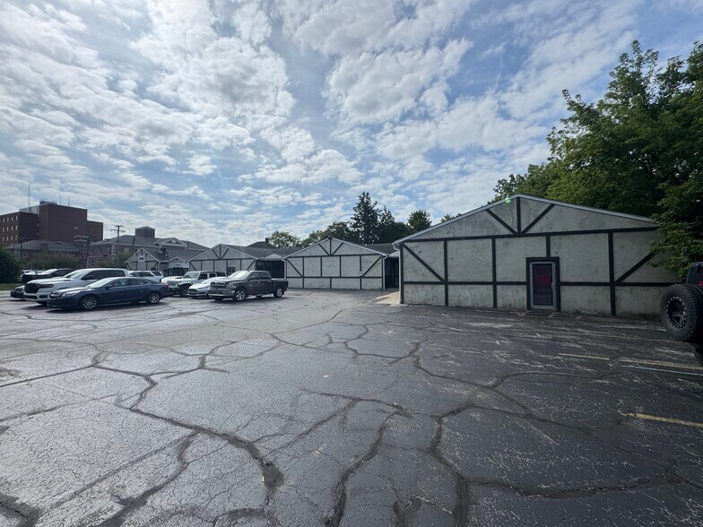 444 S Meridian St, Ravenna, OH à vendre - Photo de l’immeuble – Image 3 sur 24