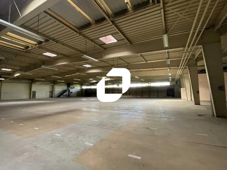 Local d’activités dans Bordeaux à louer - Photo intérieure – Image 2 sur 10