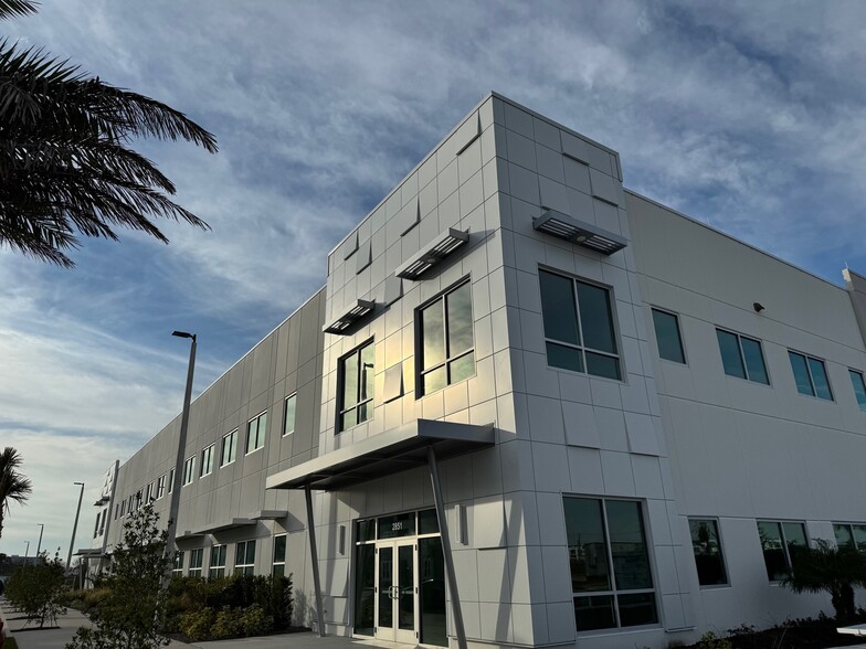 2851 Height st, Sarasota, 34240, Sarasota, FL à vendre - Photo principale – Image 1 sur 5
