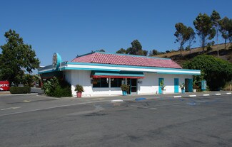 Plus de détails pour 3671 Mission Ave, Oceanside, CA - Local commercial à louer