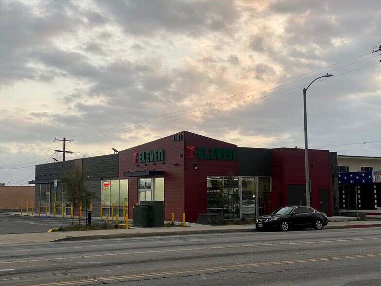 1481 N Hollenbeck Ave, Covina, CA à louer - Photo de l’immeuble – Image 1 sur 12
