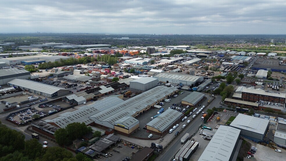 Yardley Rd, Liverpool à louer - Aérien – Image 2 sur 9