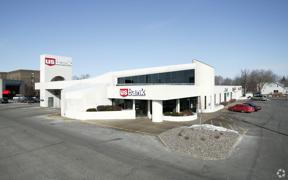 27-37 N 33rd Ave N, Saint Cloud, MN à louer - Photo de l’immeuble – Image 2 sur 3