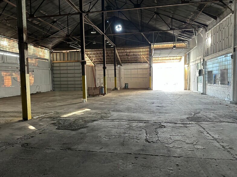 1610 Macedonia Ave, Muncie, IN à louer - Photo de l’immeuble – Image 2 sur 3