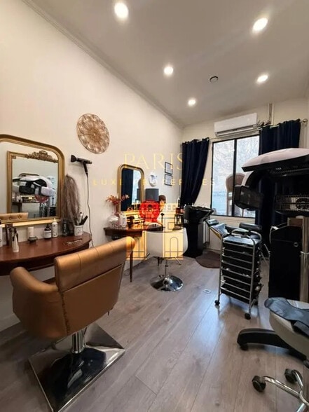 Local commercial dans Levallois-Perret à louer - Photo intérieure – Image 2 sur 8