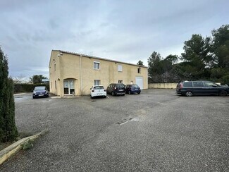 Plus de détails pour Local commercial à louer