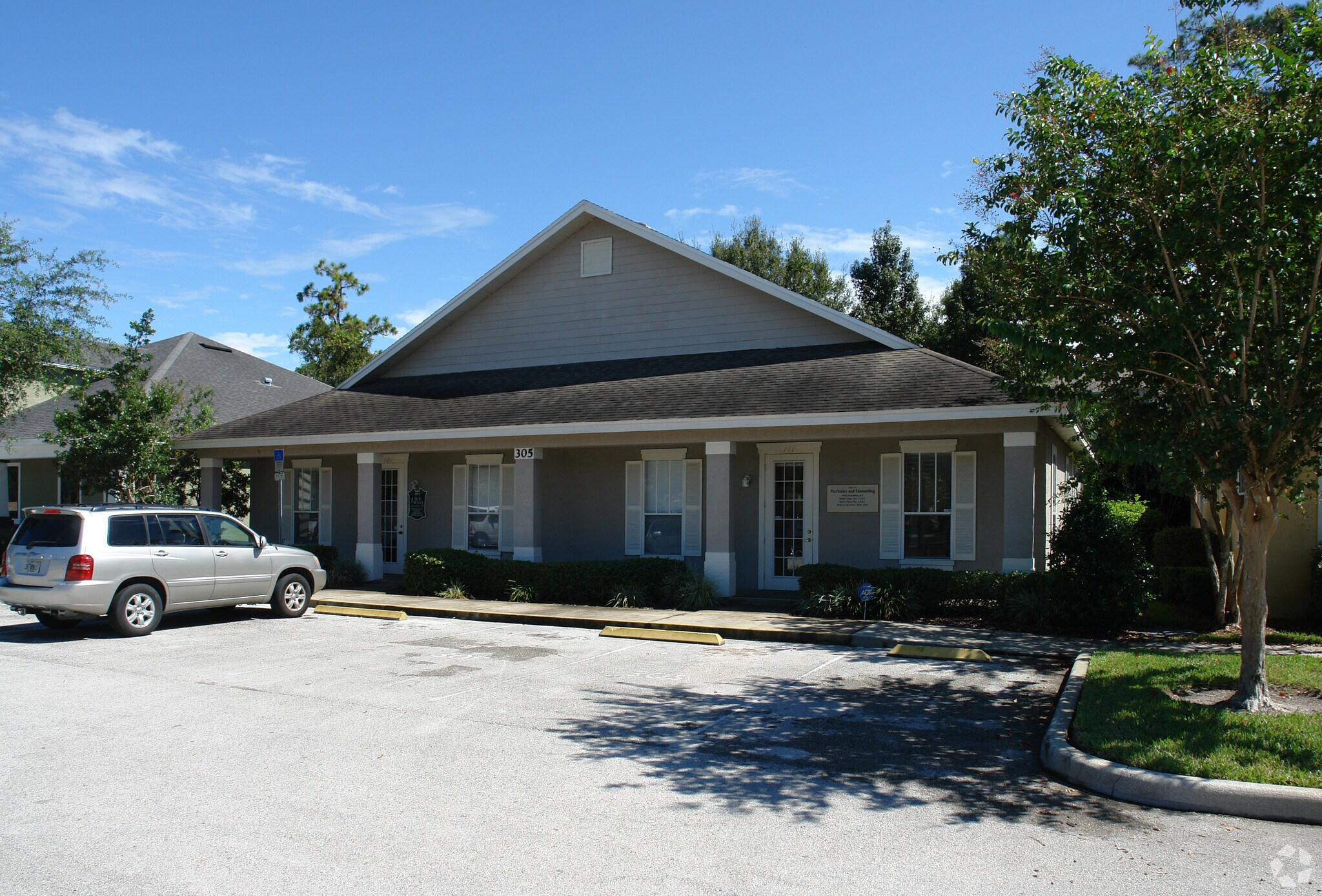 305 Waymont Ct, Lake Mary, FL à vendre Photo principale– Image 1 sur 10