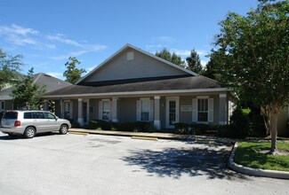 Plus de détails pour 305 Waymont Ct, Lake Mary, FL - Bureau à vendre