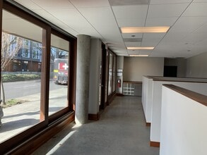 4110 NE Martin Luther King Jr Blvd, Portland, OR à louer Photo intérieure– Image 2 sur 3