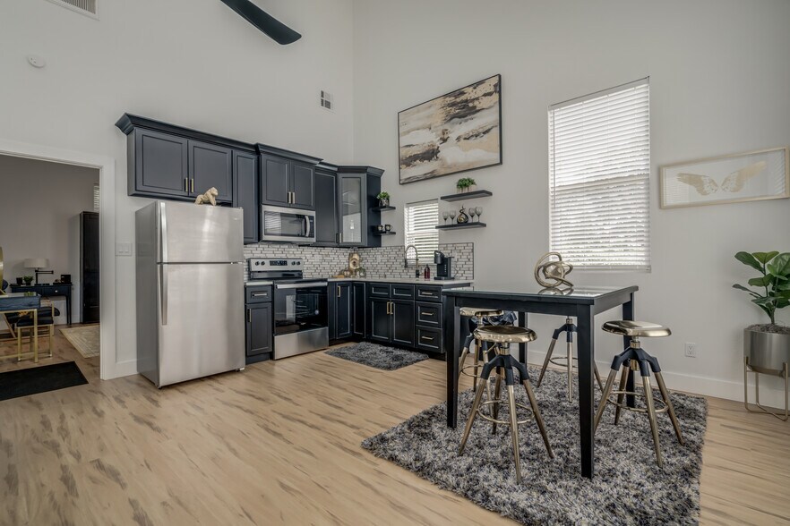 12204 E County Road 76, Coyle, OK à vendre - Photo intérieure – Image 3 sur 59