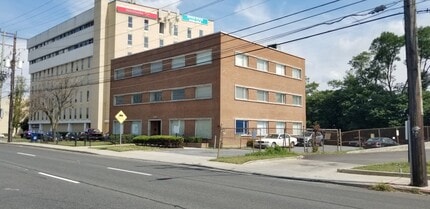 6401 New Hampshire Ave, Hyattsville, MD à louer Photo intérieure– Image 2 sur 10