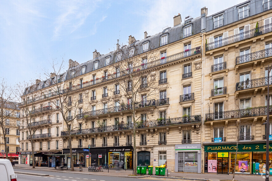 Local commercial dans Paris à louer - Photo de l’immeuble – Image 3 sur 3