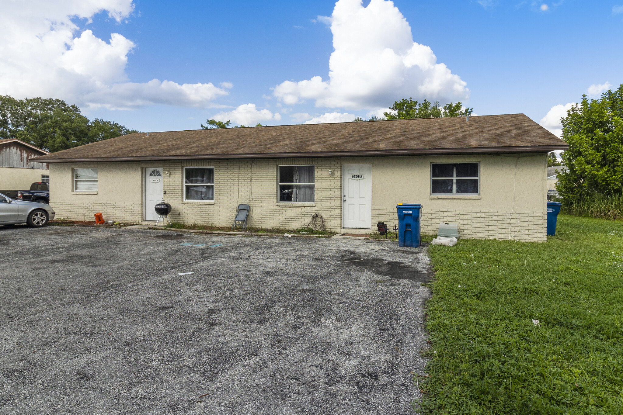 205 Granada Blvd, North Port, FL à vendre Photo principale– Image 1 sur 20