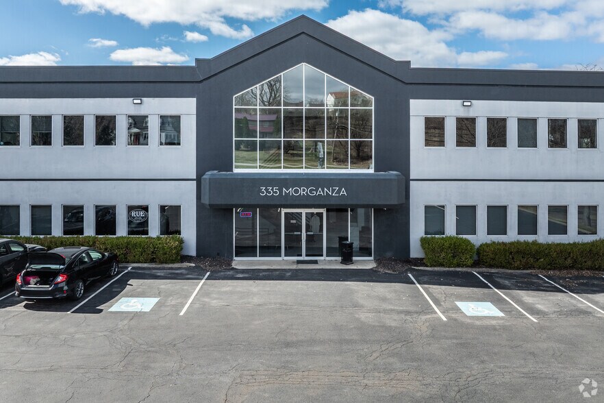 335 Morganza Rd, Canonsburg, PA à louer - Photo de l’immeuble – Image 2 sur 27