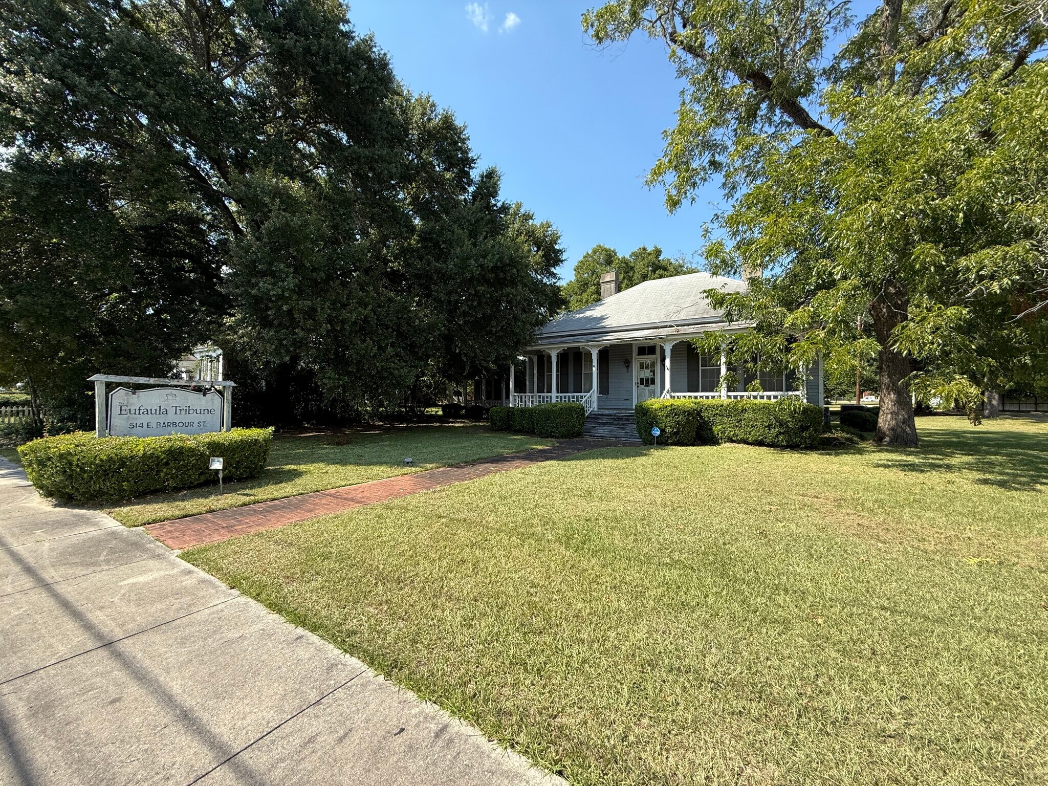 514 E Barbour St, Eufaula, AL à vendre Photo principale– Image 1 sur 22