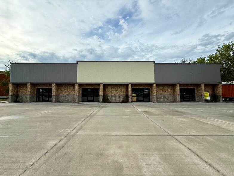 539 Middle Tennessee Blvd, Murfreesboro, TN à louer - Photo principale – Image 1 sur 11